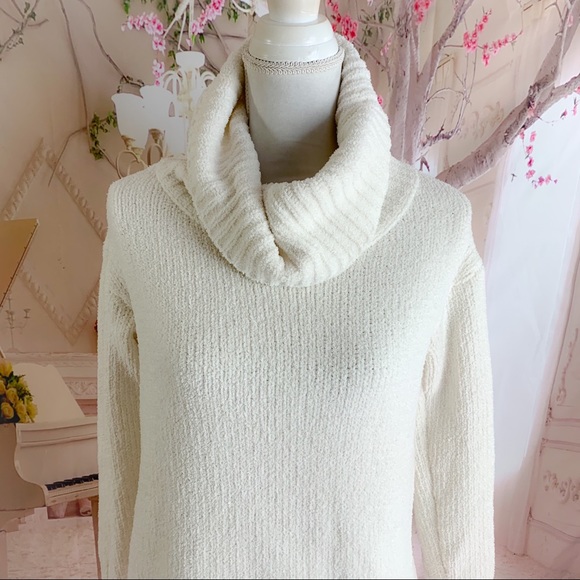 Moon & Madison Cozy Knit Turtleneck Sweater - Picture 2 of 10